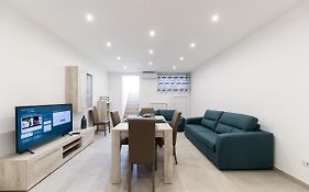 Plume Apartment By Wonderful Italy
